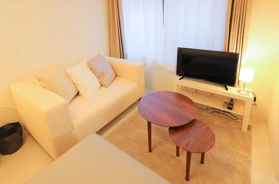 Roppongi Place Tokyo Apartment
